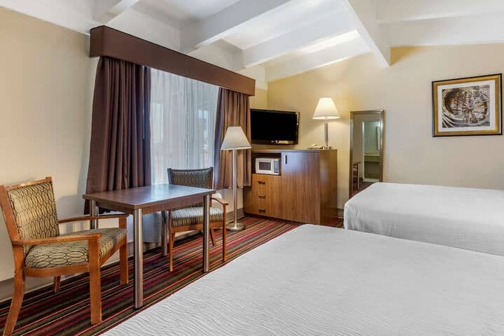 Room 7 of 29